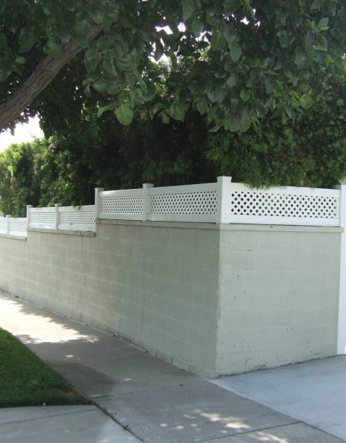 Elegant Vinyl Fence Topper