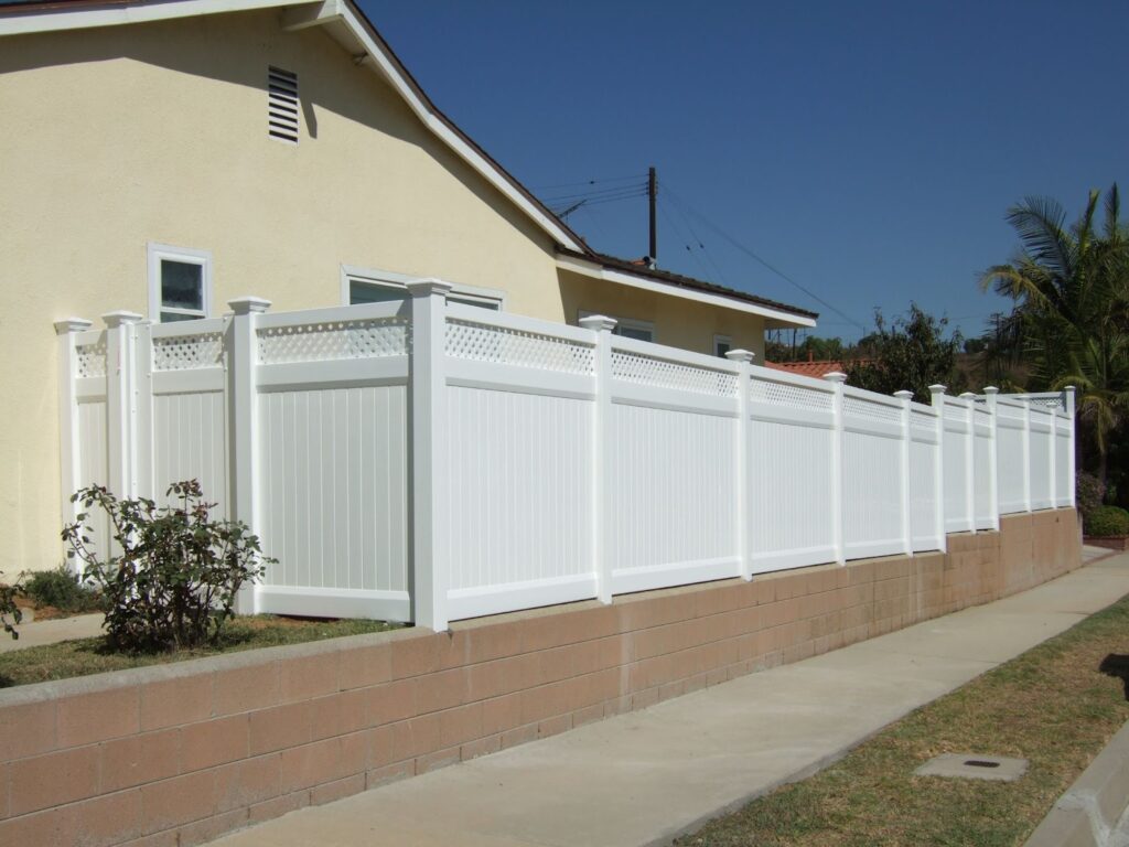 durable vinyl fence los angeles