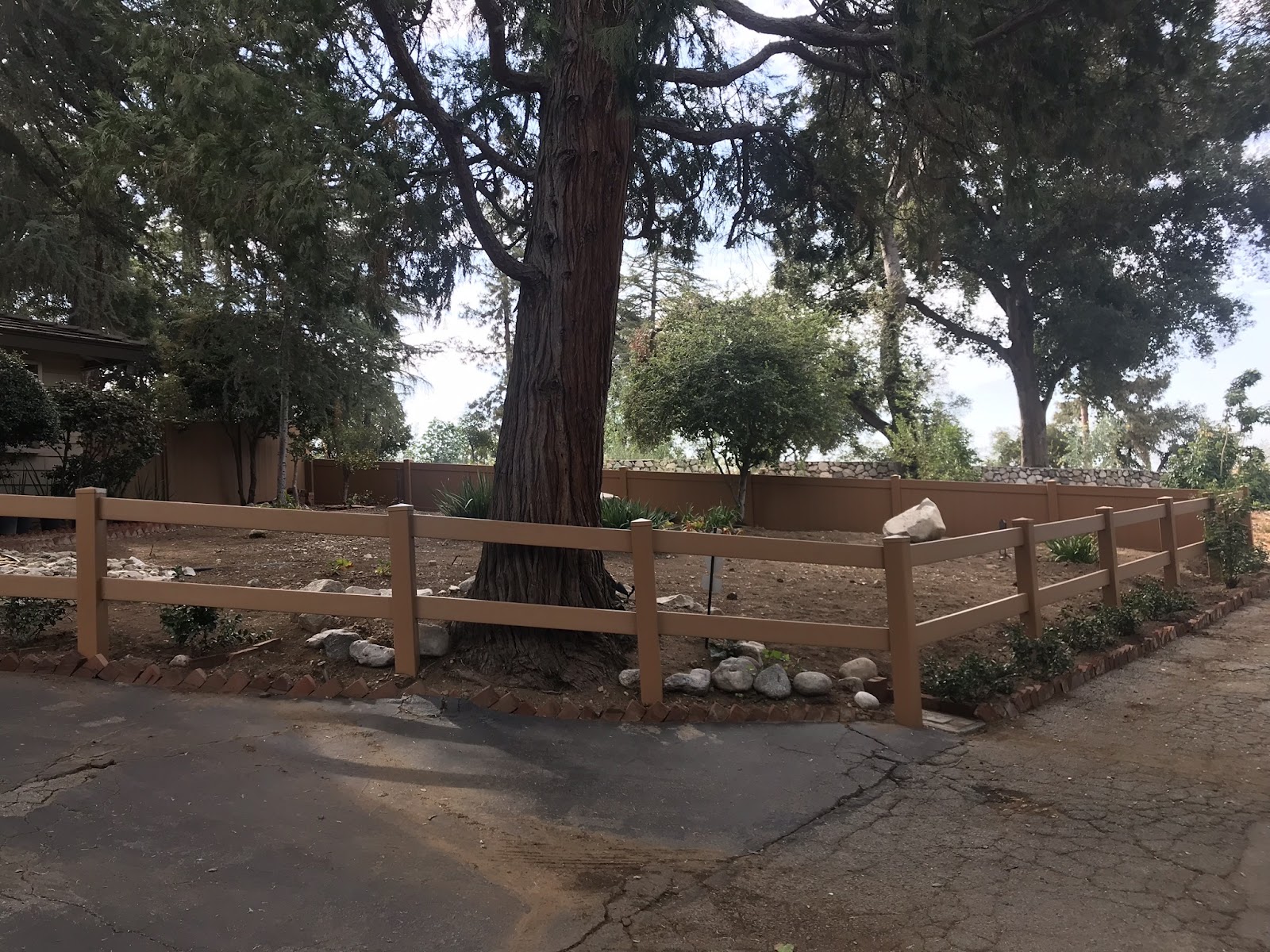 Timeless Charm of a Ranch Style Fence