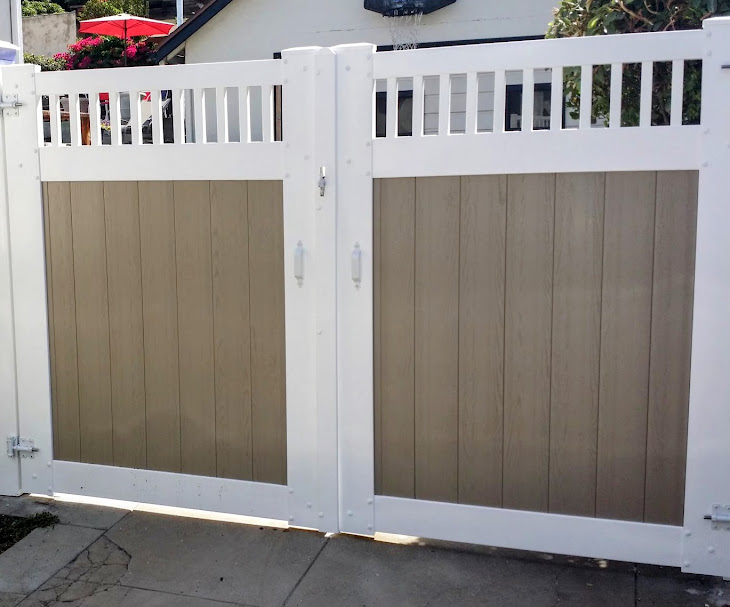 Complete Your Yard with Vinyl Fences and Gates