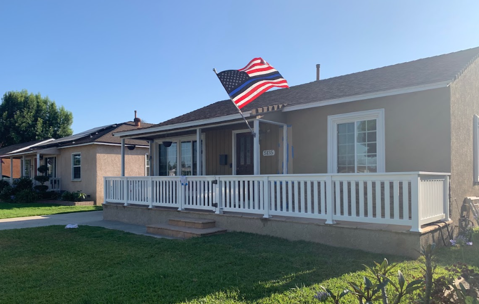 exclusive Vinyl Porch Railing