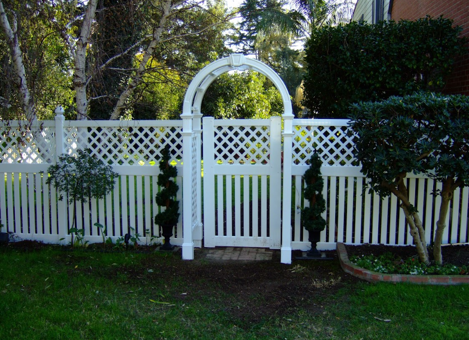 Picket Gate Grandeur