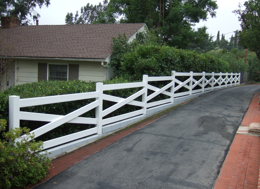 Low-Maintenance Vinyl Rail Fences