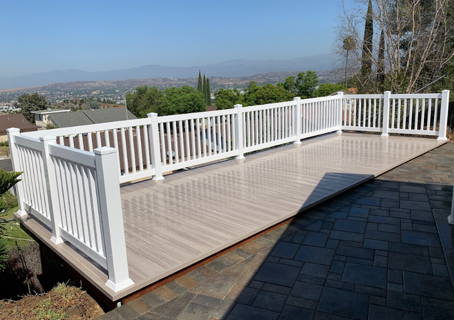 high-quality vinyl stair railings